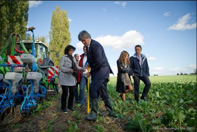 Le ministre de l'agriculture rend visite à Philippe Pastoureau